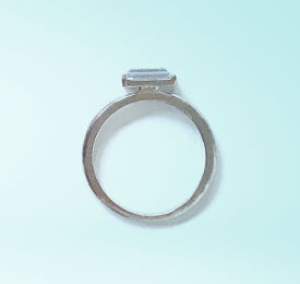 Gold And Diamond Ring